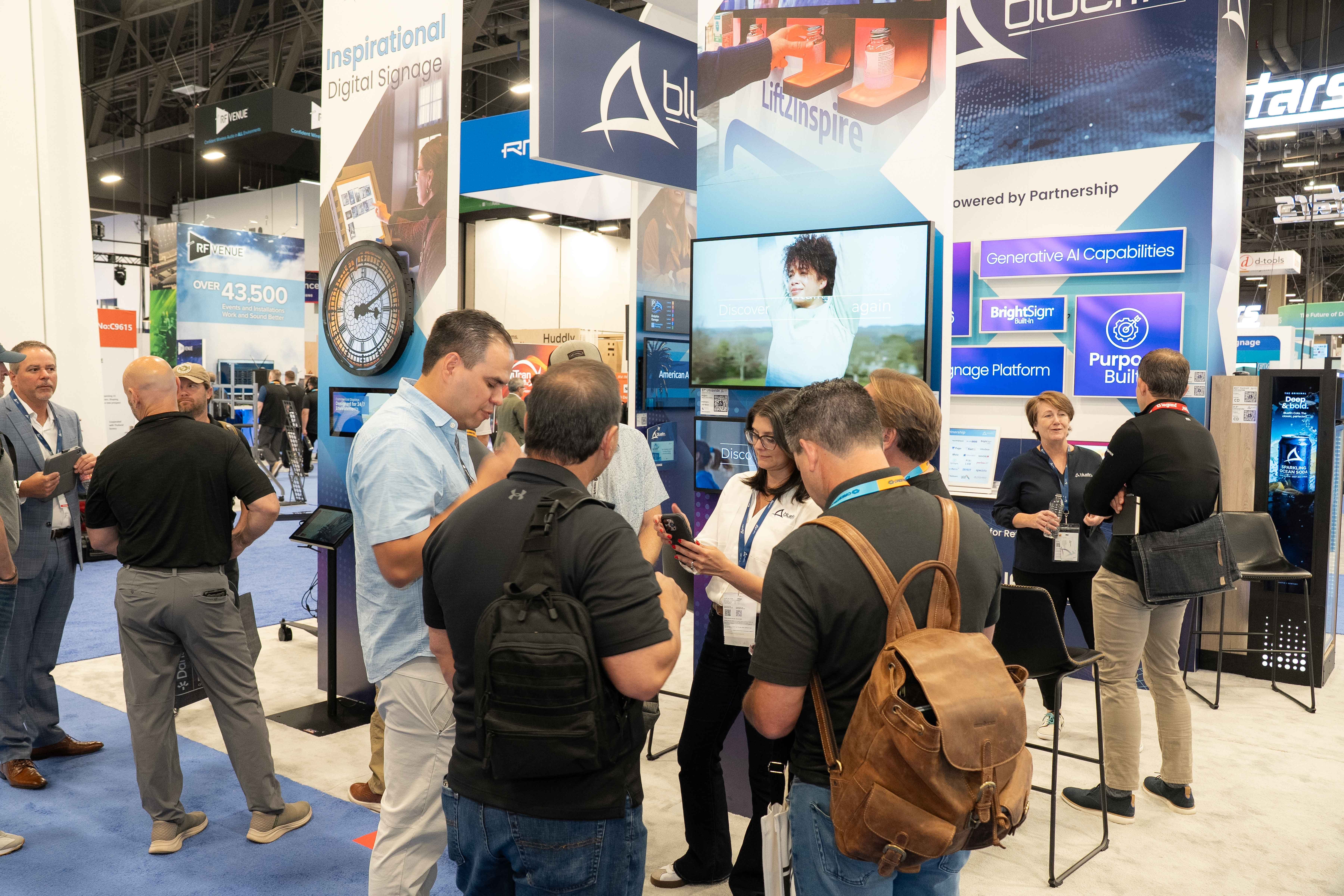 Bluefin Booth-Infocomm2026 (194)