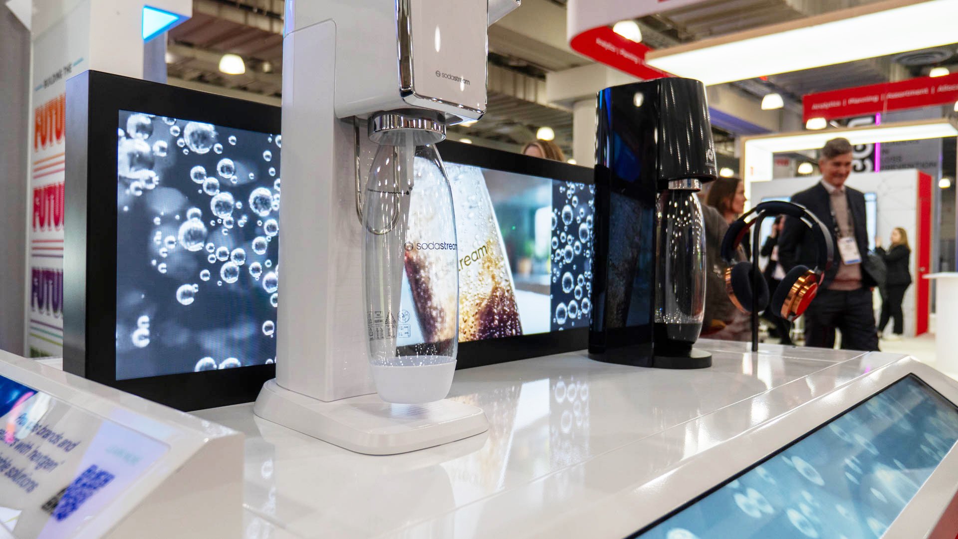 Ultrawide-SodaStream-Retail-NRF2025-2